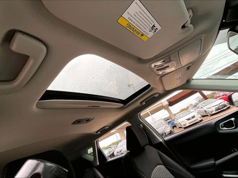 Certified 2024 Kia Soul EX image 13