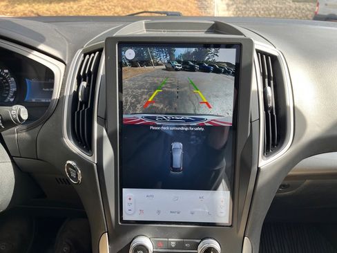 Used 2024 Ford Edge SEL w/ Convenience Package image 23