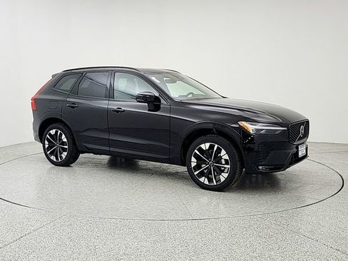 New 2026 Volvo XC60 B5 Plus w/ Climate Package image 3
