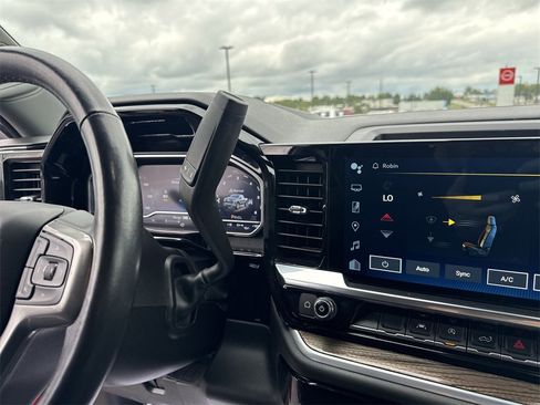 Certified 2022 Chevrolet Silverado 1500 LT image 20