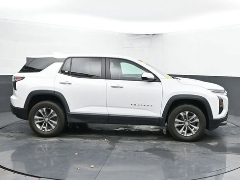 Used 2025 Chevrolet Equinox LT image 12