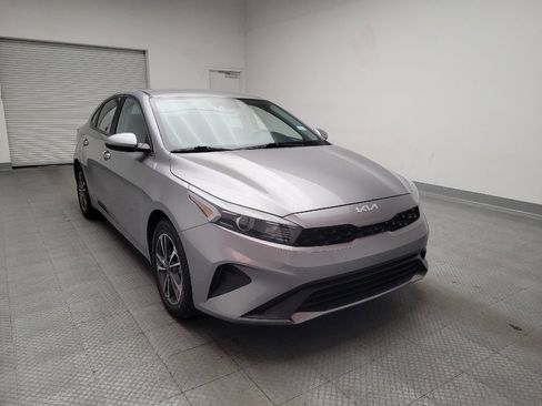 Used 2023 Kia Forte LXS image 14