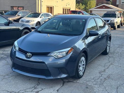 Used 2014 Toyota Corolla LE image 3