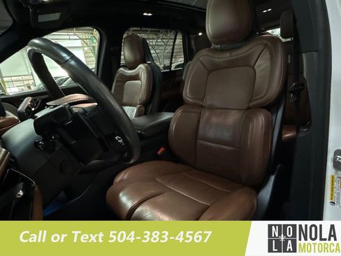 Used 2022 Lincoln Aviator Reserve w/ Equipment Group 201A AWD/4WD image 23