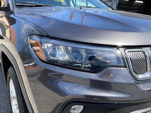 Used 2022 Jeep Compass Latitude AWD/4WD image 15