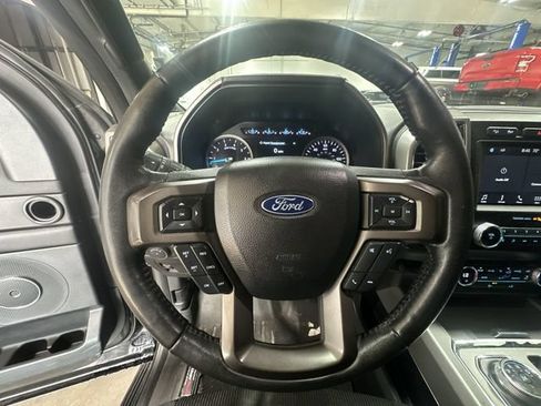 Used 2019 Ford Expedition XLT AWD/4WD image 15
