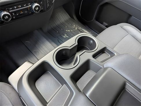 New 2026 GMC Sierra 1500 Elevation image 14