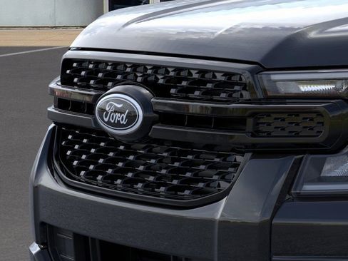 New 2025 Ford Ranger XLT w/ Equipment Group 301A High image 17