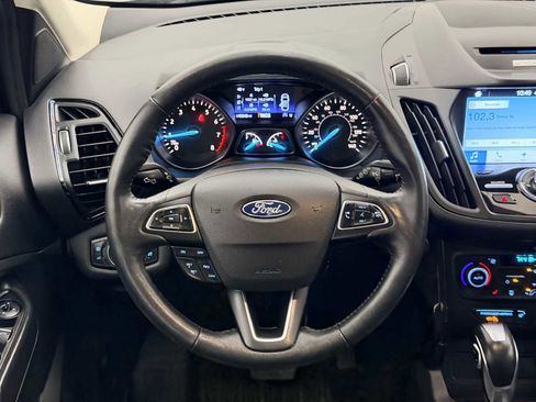 Used 2018 Ford Escape Titanium image 24