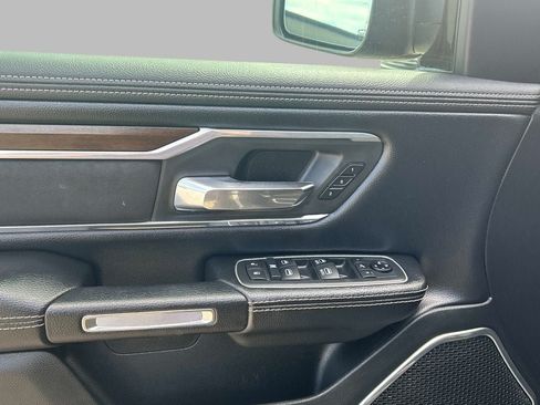 Used 2021 RAM 1500 Laramie w/ Off Road Group AWD/4WD image 16
