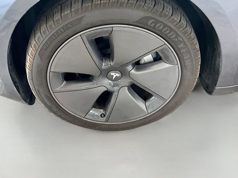 Used 2023 Tesla Model 3 Standard Range RWD image 30