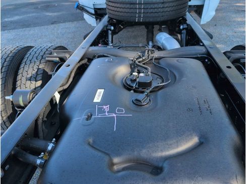 New 2026 RAM 5500 Tradesman w/ Chrome Appearance Group image 38