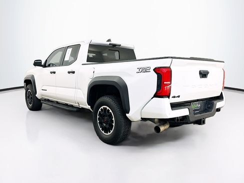 Used 2024 Toyota Tacoma TRD Off-Road w/ TRD Off Road Premium Package AWD/4WD image 5