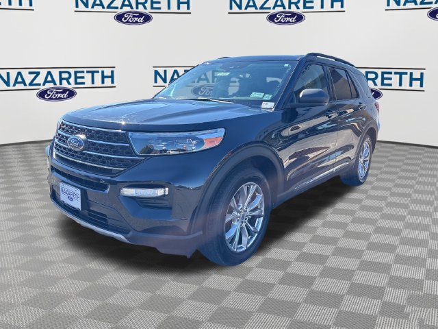 Used 2022 Ford Explorer XLT w/ Equipment Group 202A AWD/4WD image 3