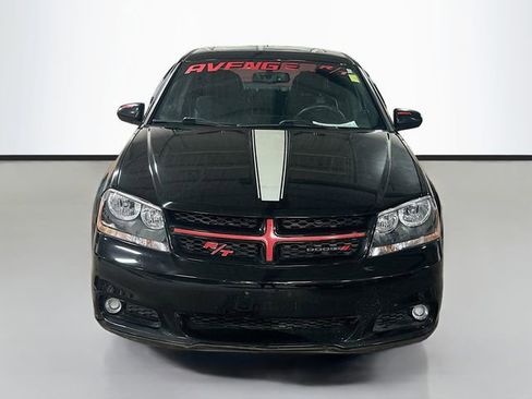 Used 2012 Dodge Avenger R/T image 4
