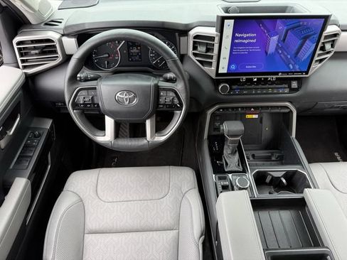 Used 2023 Toyota Tundra Limited AWD/4WD image 13