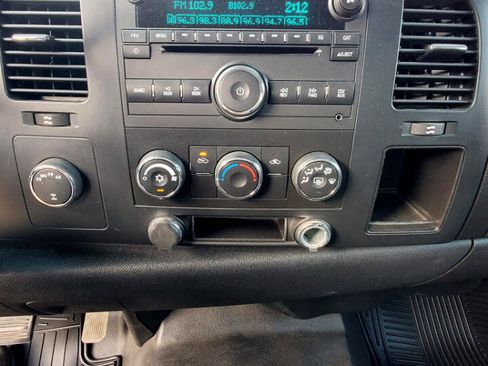 Used 2007 Chevrolet Silverado 1500 LT image 9