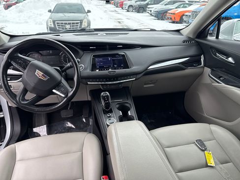 Used 2020 Cadillac XT4 Luxury image 13