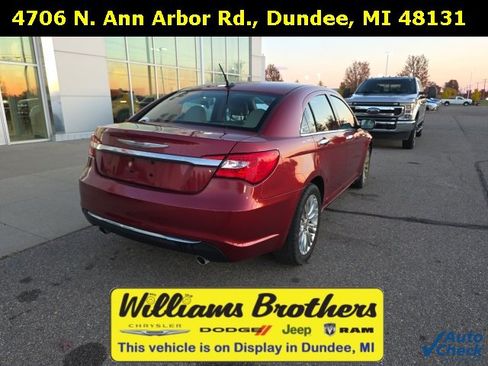 Used 2013 Chrysler 200 Limited w/ Sun/Sound Group image 5