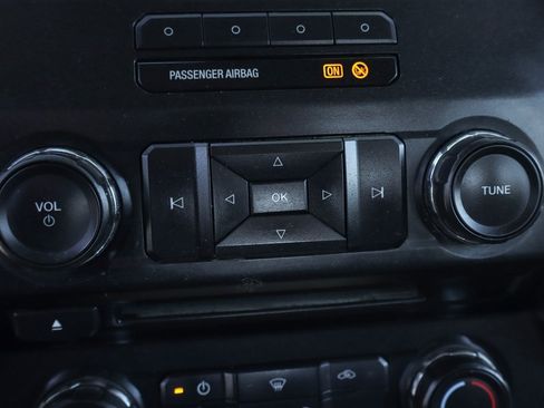 Used 2018 Ford F250 XL w/ Power Equipment Group image 35