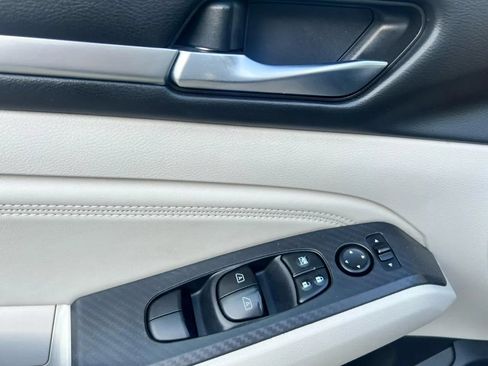 Used 2019 Nissan Altima 2.5 SV FWD image 21