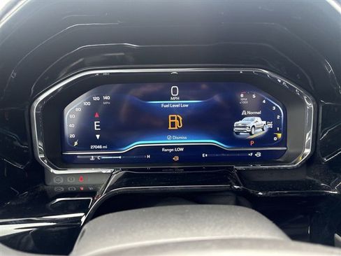 Used 2023 Chevrolet Silverado 1500 RST w/ Z71 Off-Road Package image 11