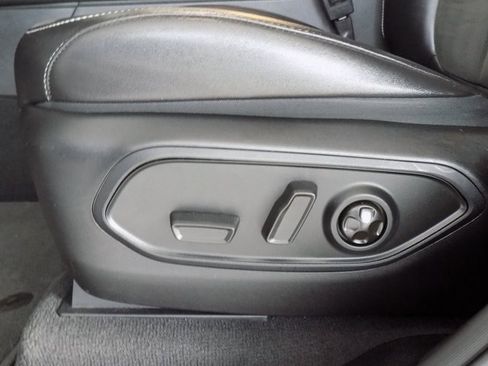 Certified 2023 Jeep Grand Cherokee Altitude image 23