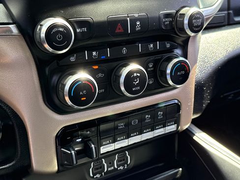 Used 2022 RAM 2500 Laramie AWD/4WD image 29