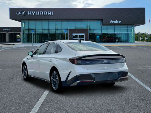 New 2026 Hyundai Sonata SEL FWD image 24
