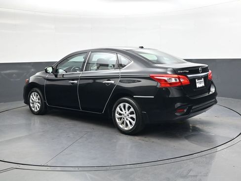 Used 2018 Nissan Sentra SV image 6