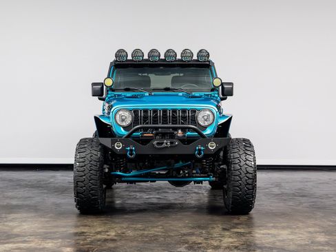 Used 2019 Jeep Wrangler Rubicon w/ Safety Group AWD/4WD image 2