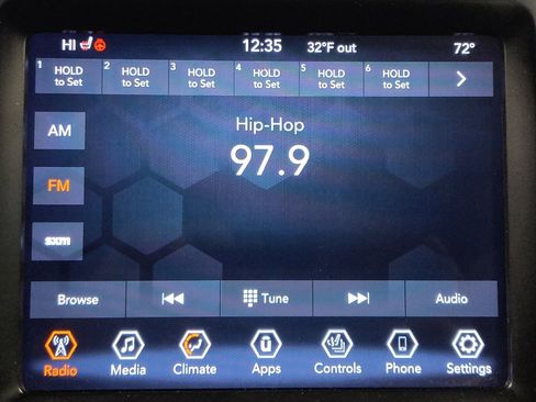 Used 2022 Jeep Cherokee Latitude Lux image 25