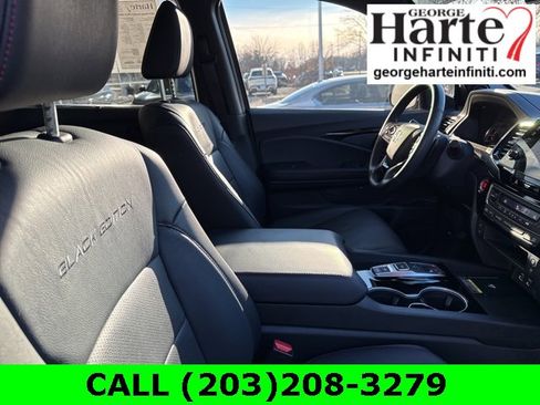 Used 2024 Honda Passport Black Edition image 19