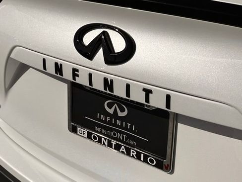 Certified 2025 INFINITI QX50 Sport image 32