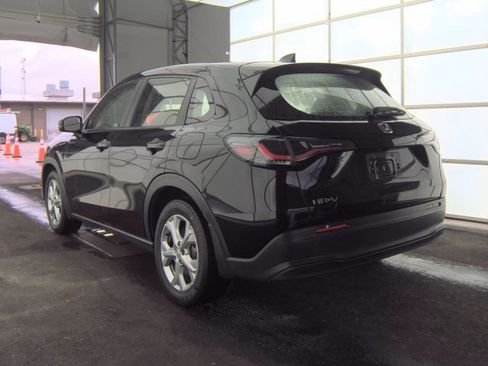 Used 2023 Honda HR-V LX image 8
