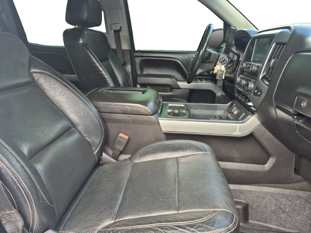 Used 2018 Chevrolet Silverado 1500 LT w/ All Star Edition AWD/4WD image 15
