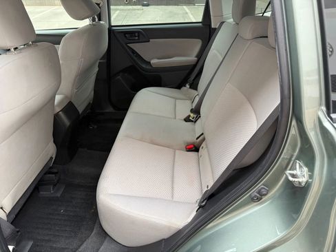 Used 2015 Subaru Forester 2.5i w/ Alloy Wheel Package image 13