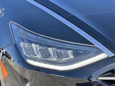 Used 2023 Hyundai Sonata SE FWD image 8