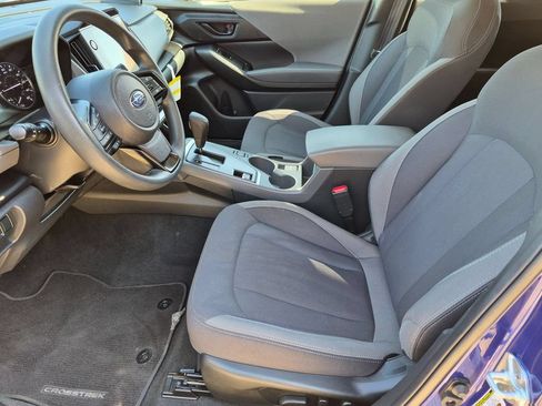 Used 2025 Subaru Crosstrek 2.5i Premium AWD/4WD image 24