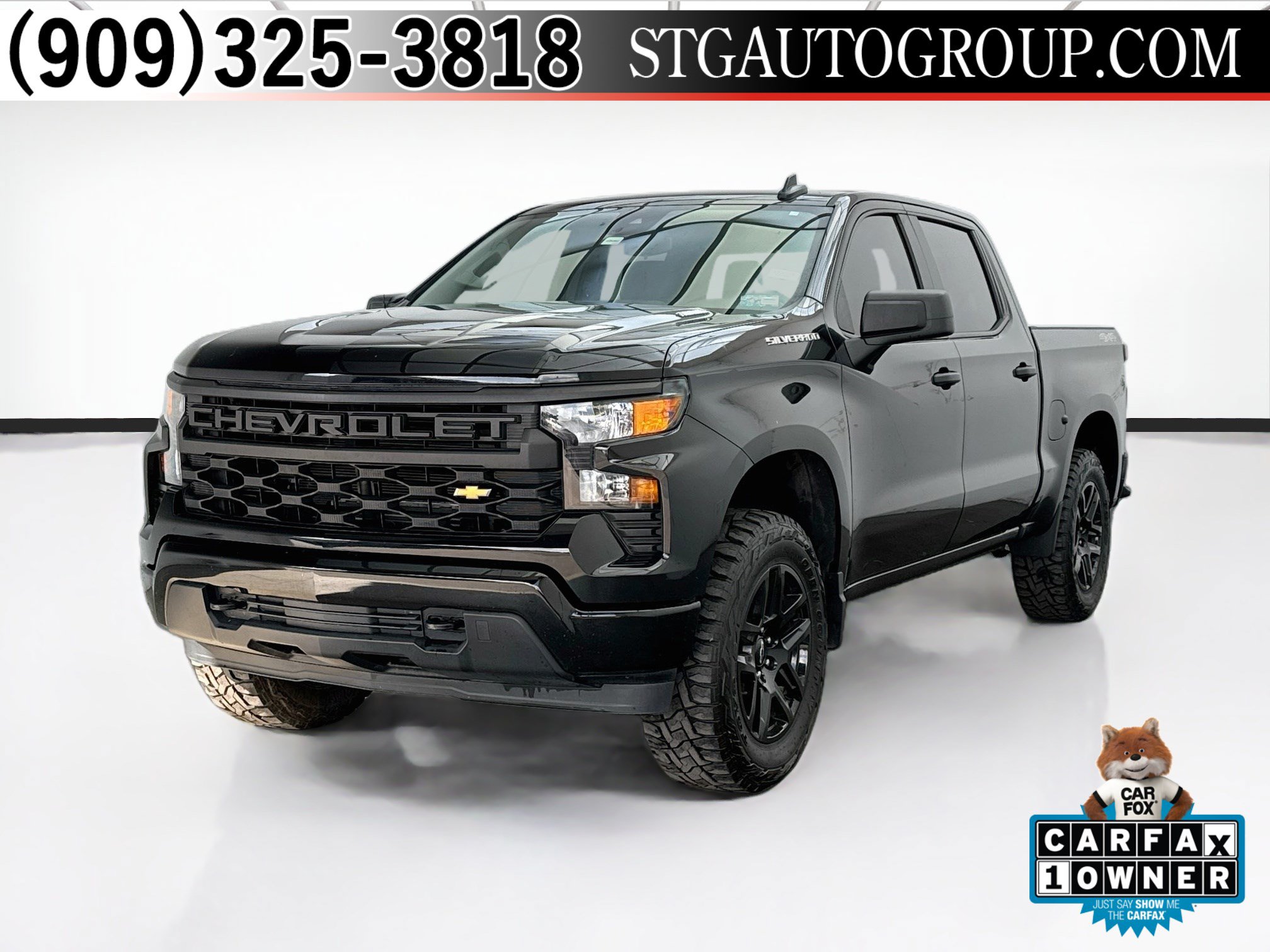 Used 2024 Chevrolet Silverado 1500 Custom AWD/4WD image 1