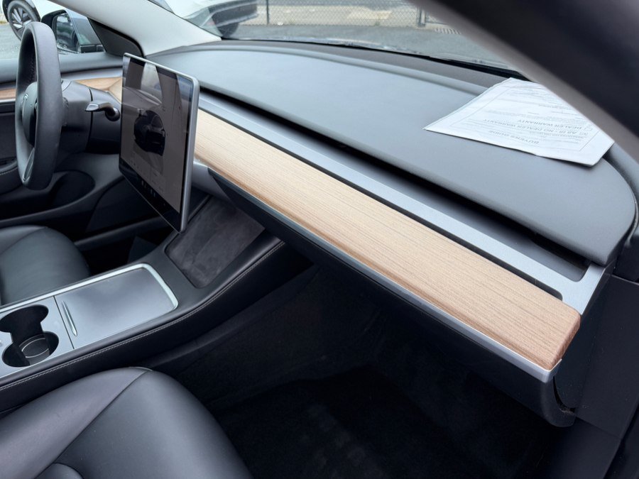 Used 2023 Tesla Model 3 Standard Range RWD image 28