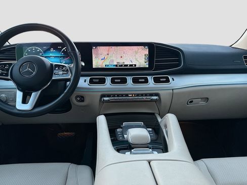 Used 2023 Mercedes-Benz GLS 450 4MATIC image 24