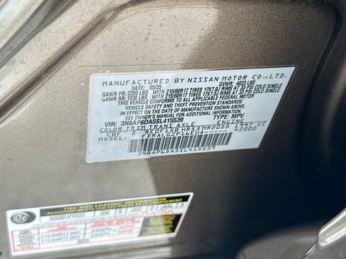 Used 2025 Nissan Kicks SR FWD image 40