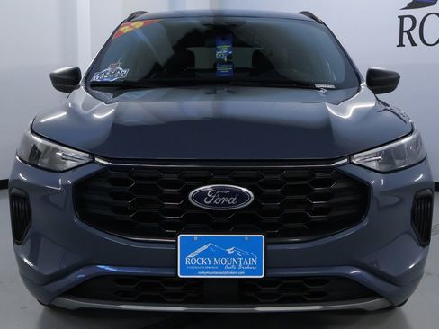 Used 2023 Ford Escape ST-Line w/ Tech Pack #1 image 2