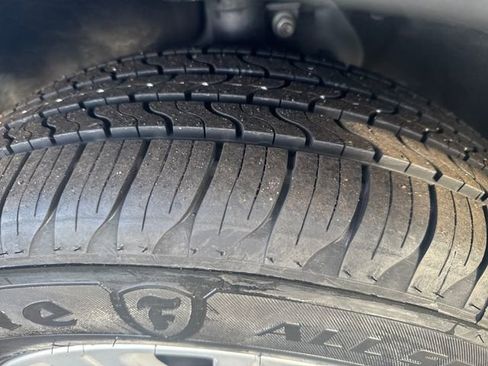 Used 2024 Ford Escape Active image 31