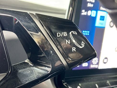 Used 2023 Volkswagen ID.4 Pro S image 19