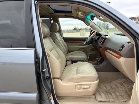 Used 2004 Lexus GX 470 image 15