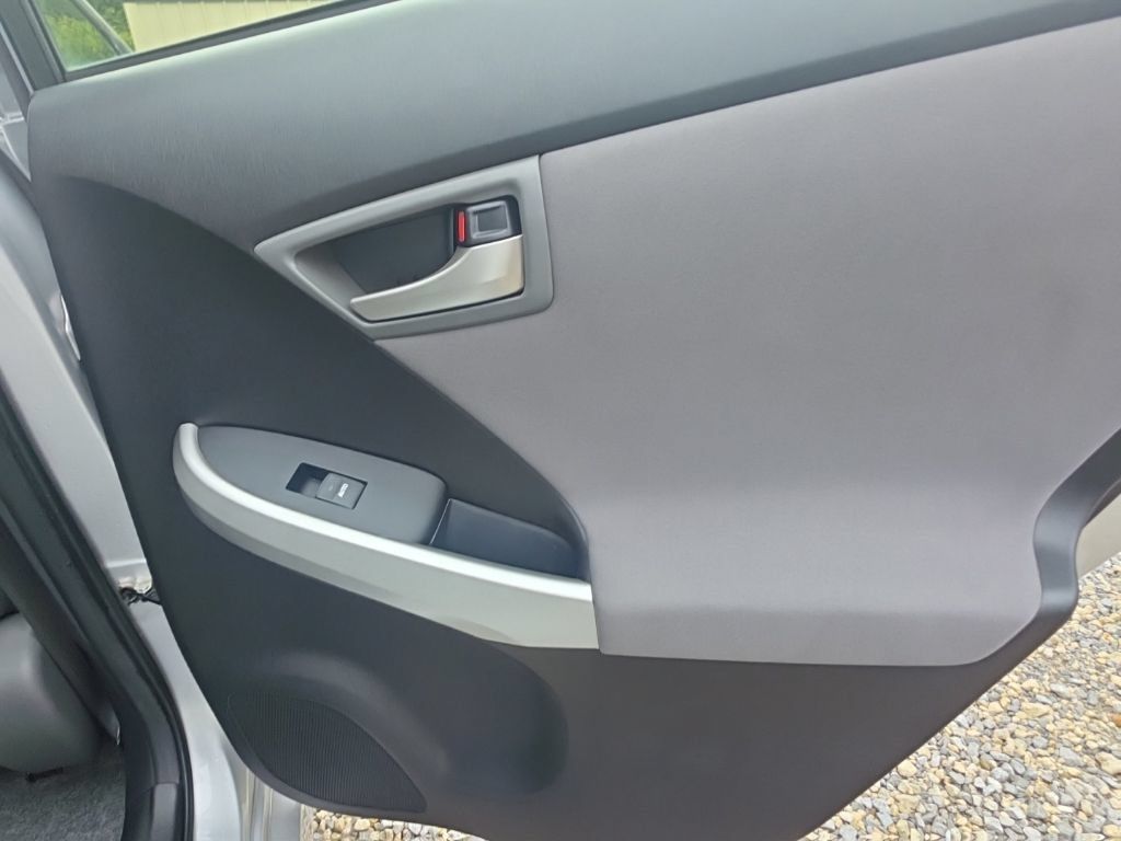Used 2012 Toyota Prius Two FWD image 16