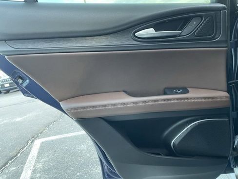 Used 2021 Alfa Romeo Stelvio Sprint w/ Sun & Sound Package image 24