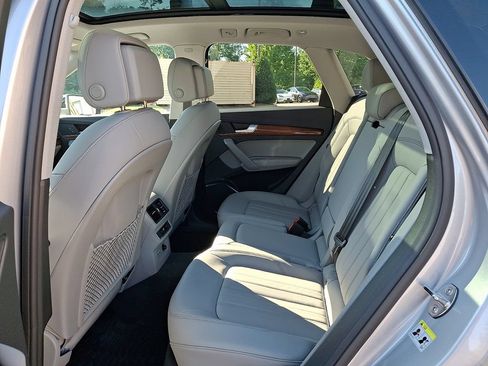Used 2024 Audi Q5 2.0T Premium AWD/4WD image 10